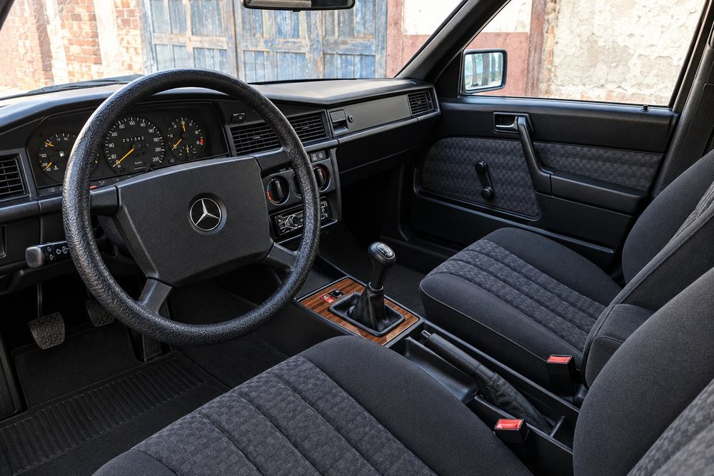 Mercedes W201  1,8b