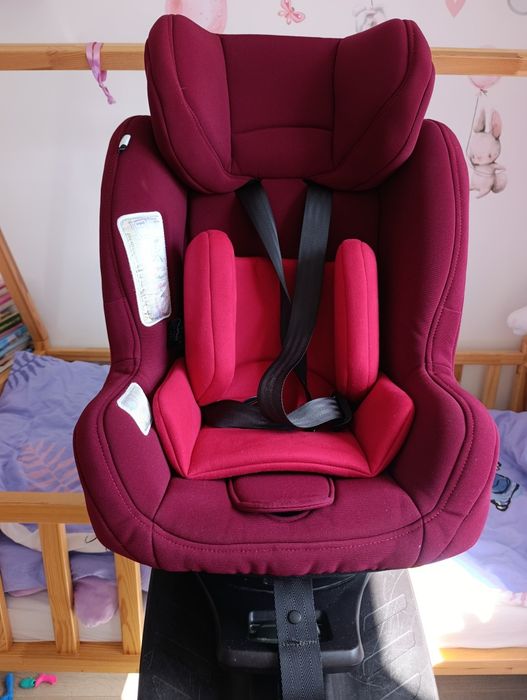 Obrotowy fotelik samochodowy  ISOFIX