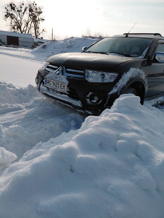 Продам авто паджеро спорт