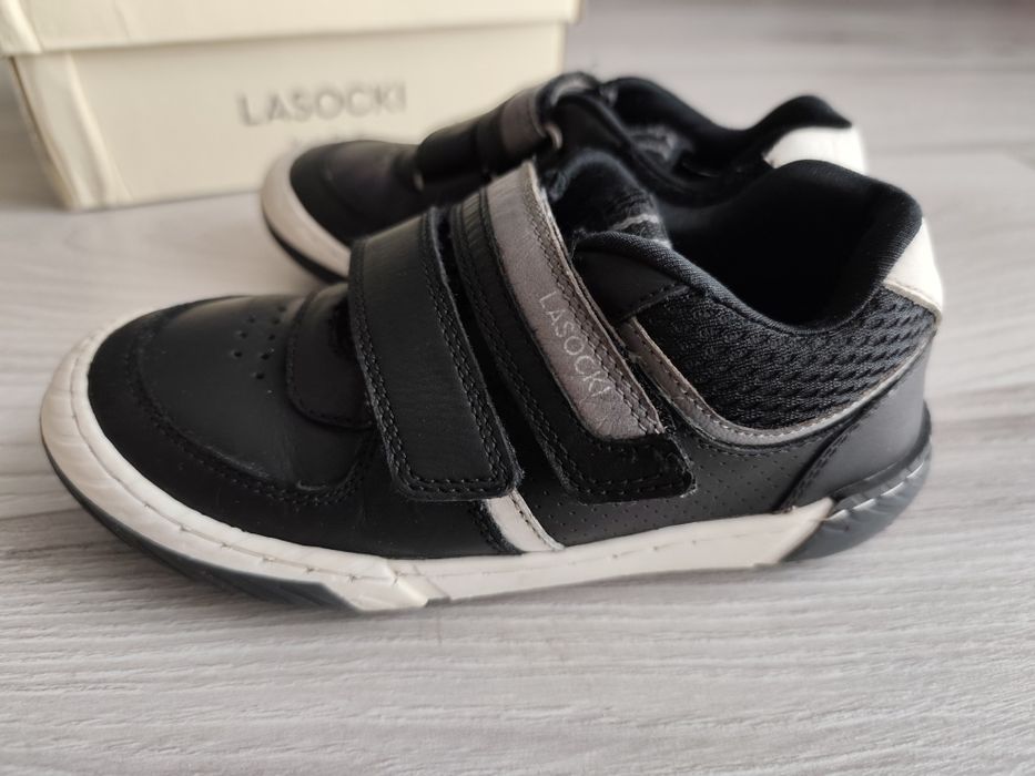 Sneakersy skórzane Lasocki rozm 29