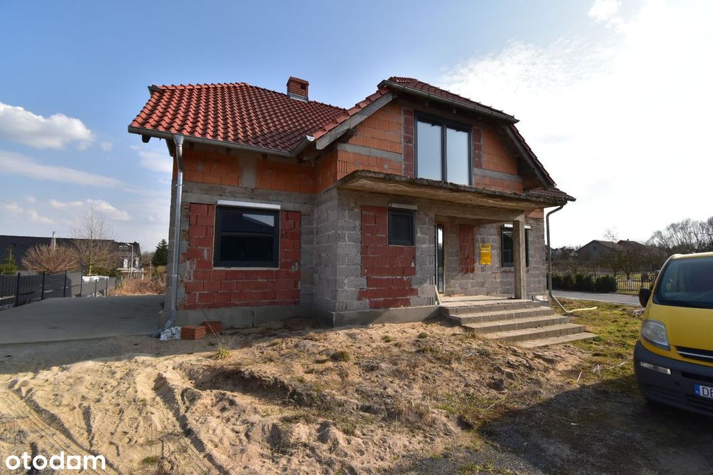 Dom wolnostojący z dużym potencjałem blisko miasta - 210m2