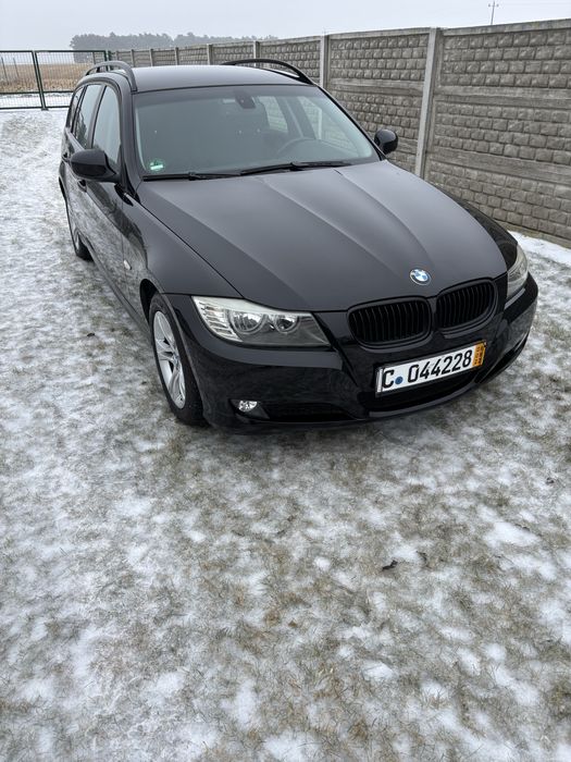 BMW 318i 2009 bezwypadkowy Super Stan Leszno
