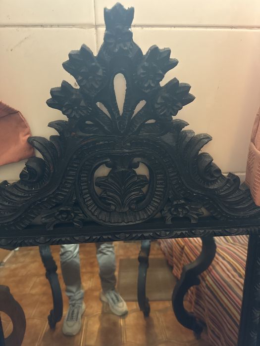 Credencia com espelho