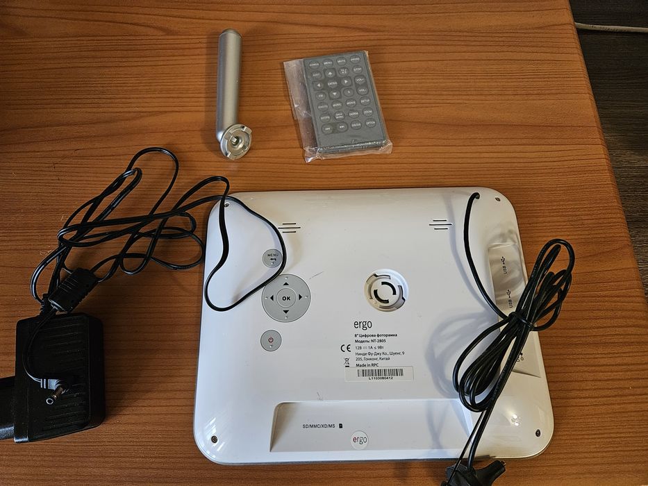 Цифровая фоторамка Ergo