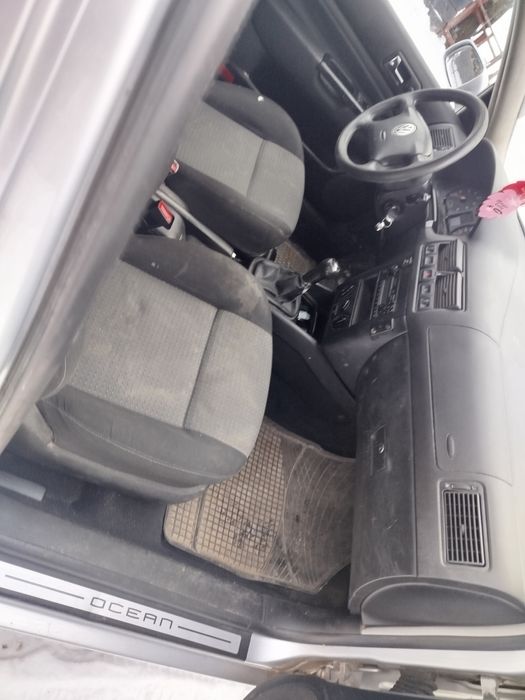 Sprzedam VW Golf 4 kombi 2002r. 1.6 benzyna+gaz