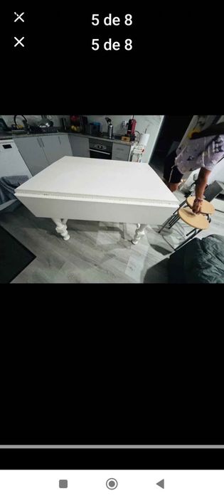 Mesa e 6 bancos de cozinha