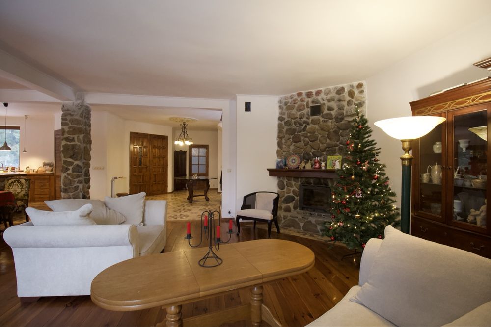 PL/RU/ENG Rodzinny dom na wynajem|Duża dzialka|5 pokoi i 2 łazienki