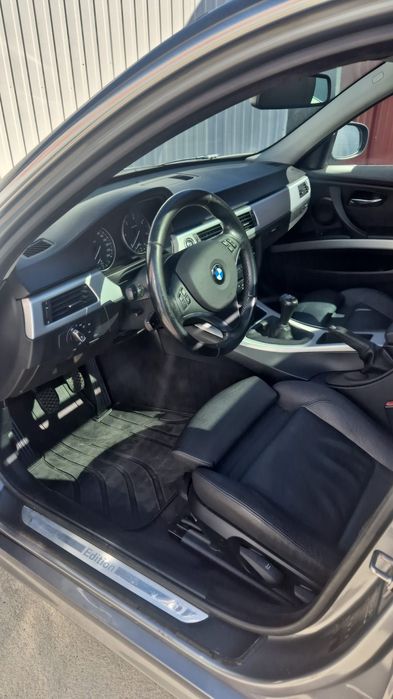 Vende-se BMW 318D