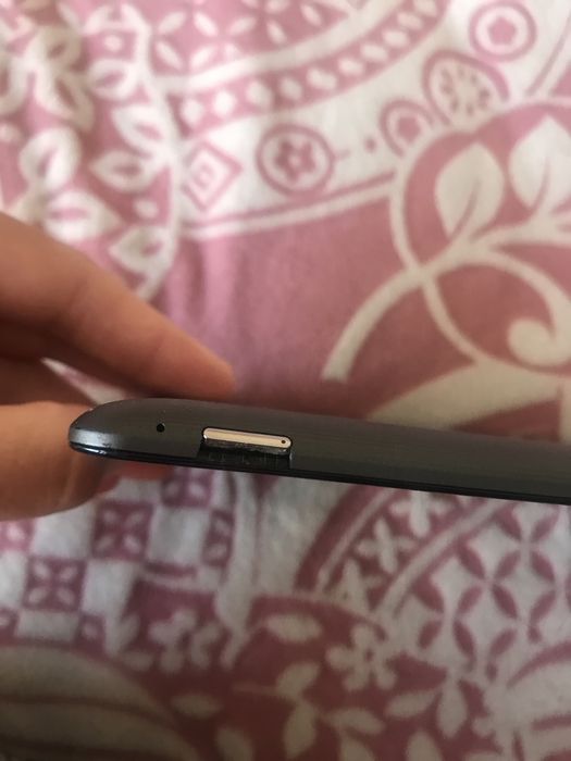 Asus планшет ASUS VivoTab RT (TF600T)