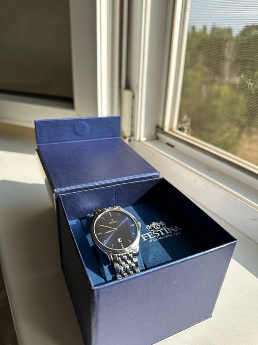 Годиник чоловічий класичний наручний Festina Classics F16744/3