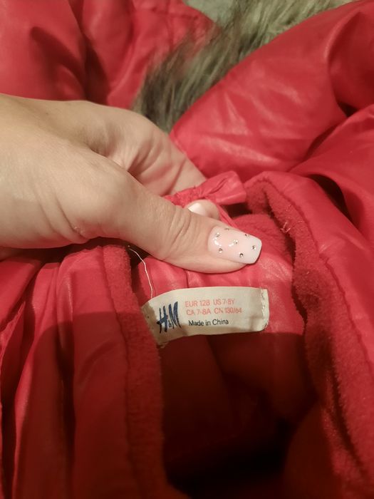 Piękna kurtka dziewczęca zimowa 128 h&m