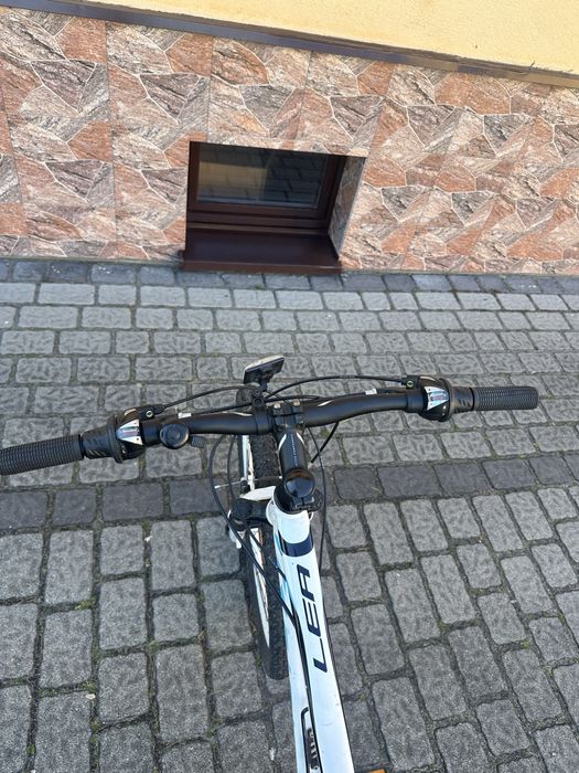 Rower Kross Lea F1