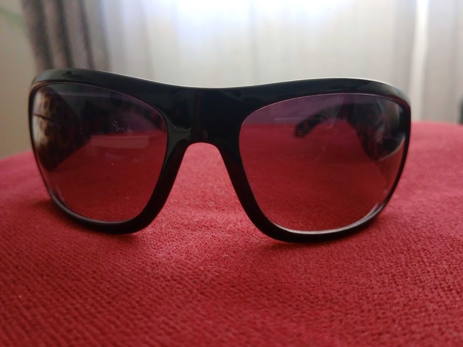 Óculos de sol Guess