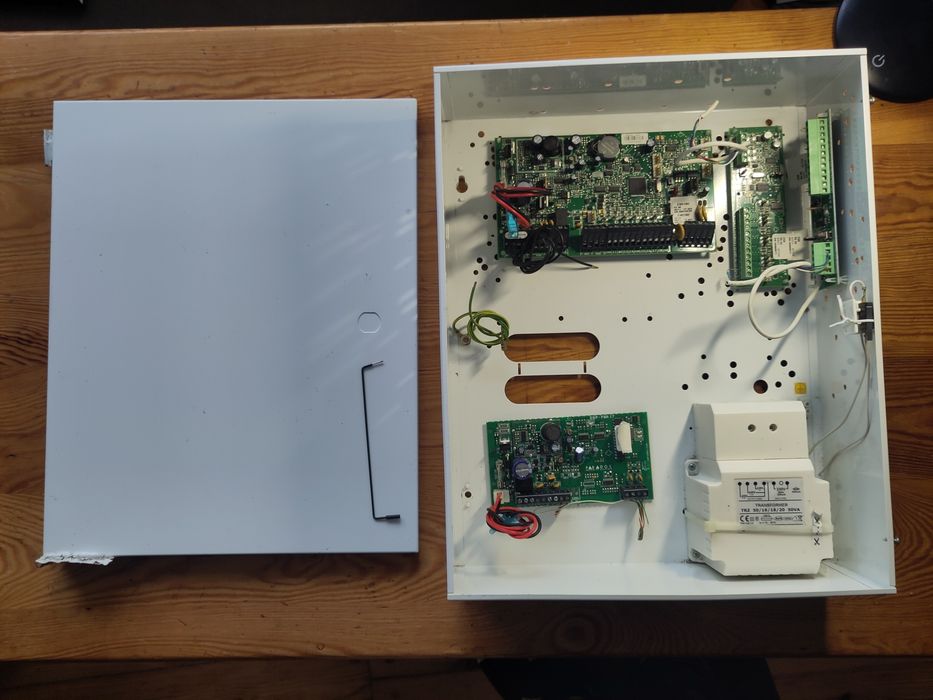 System alarmowy paradox