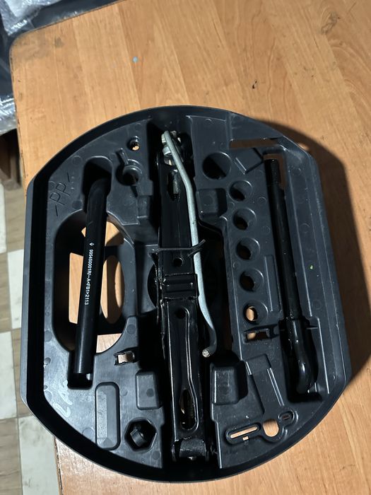 Домкрат renault laguna 3