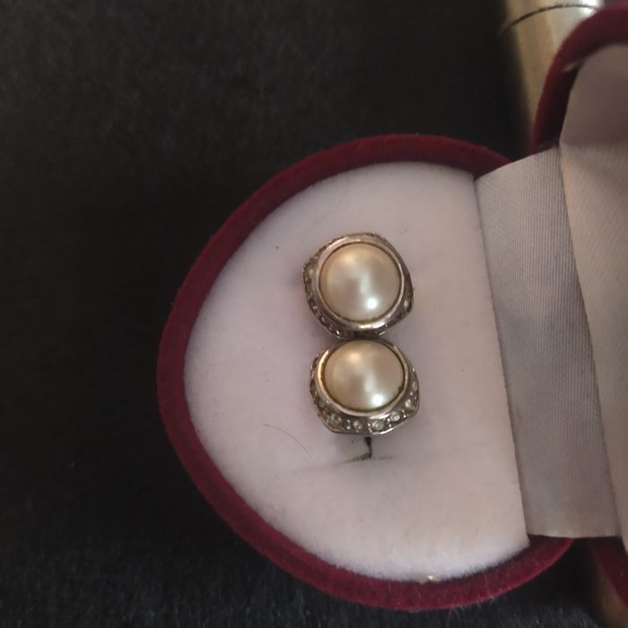 Біжутерія вінтажна