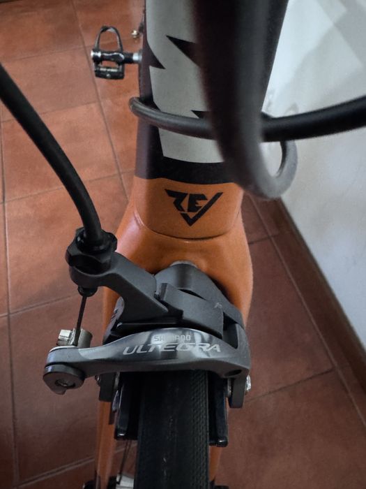 Bicicleta de estrada KTM revelator 5000