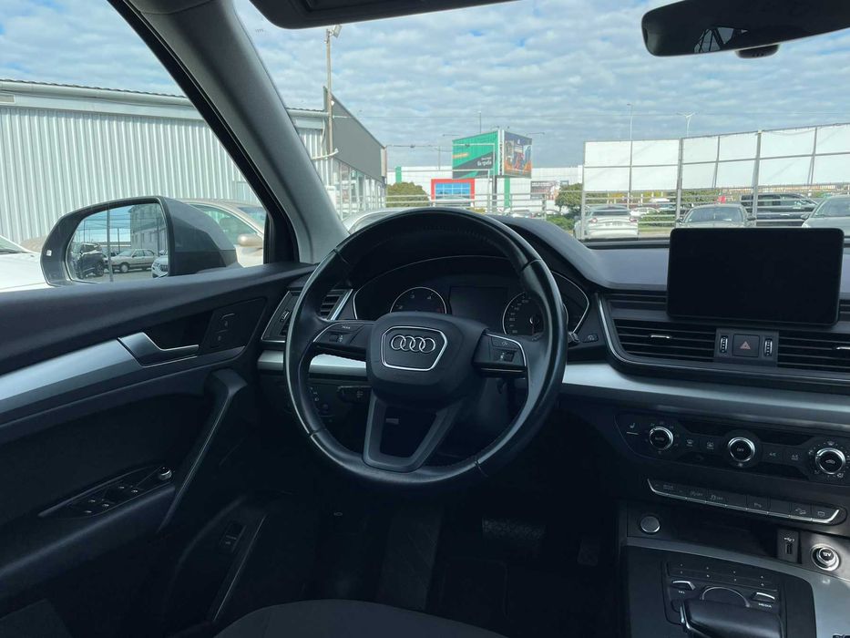 Audi Q5 2019 VIN WAUZZZFYXK2084489 фото оголошення 16 з 19