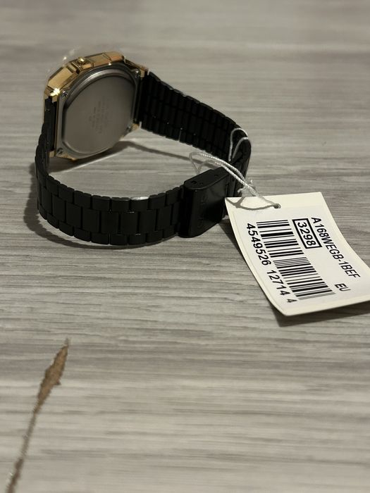 Zegarek Casio na pasku