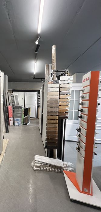 Продаж комерційного приміщення з готовим ремонтом вул.Рівненська