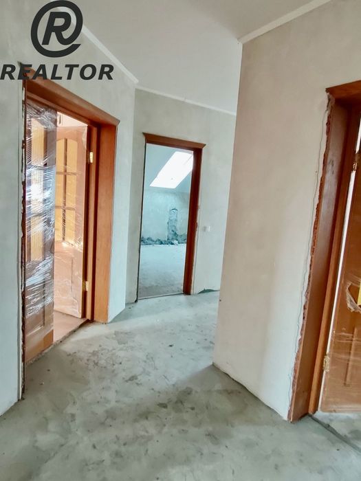 Продається сучасний 2-поверховий новозбудований будинок. Чортків