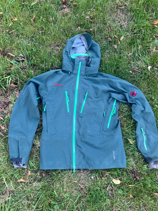 Продам вітровку MAMMUT DRY tech