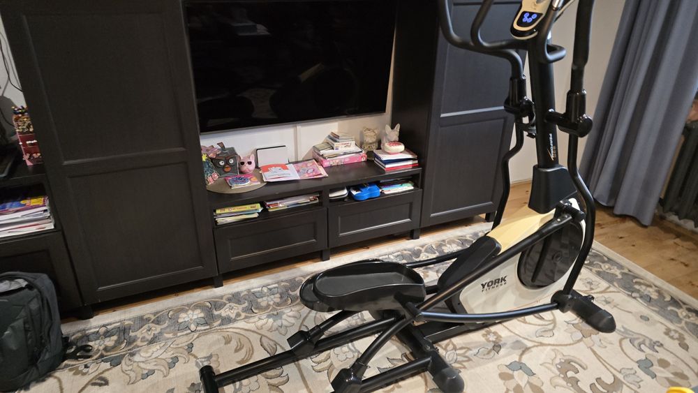 Trenażer (orbitrek) eliptyczny Perform York X230