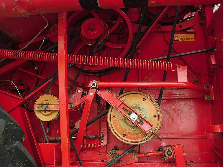 Зерноуборочный комбайн Massey Ferguson 20