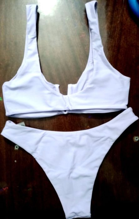 Лавандовий роздільний купальник розмір xs , xxs