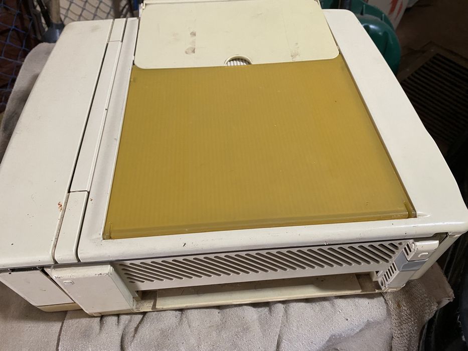 ксерокс canon F124800 под ремонт внешне в отл состоянии.