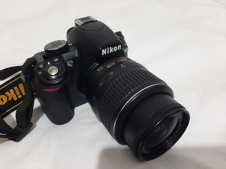 Продам фотоапарат Nikon D3100