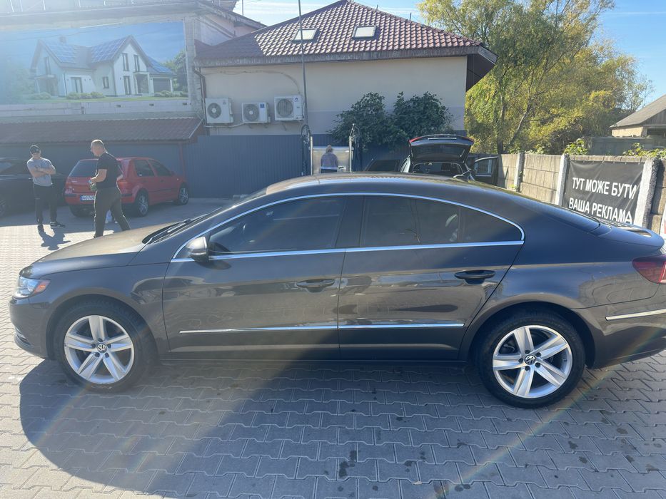 Volkswagen Passat CC