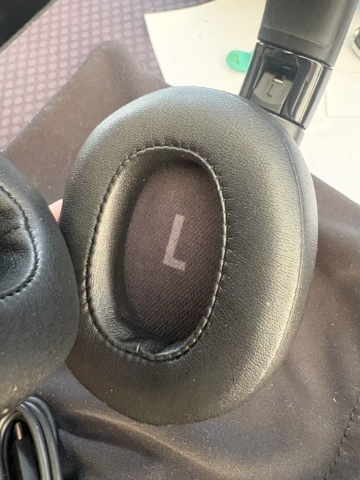 Auscultadores JBL tune 710 BT