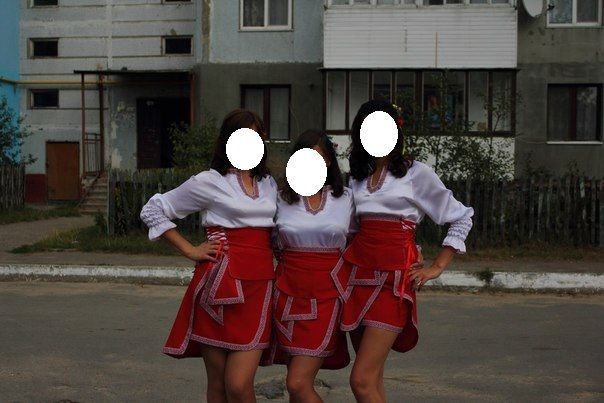Прокат костюмів для дружок (червоні)