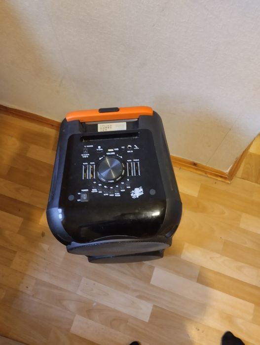 Продаю портативну колонку Hoco DS42 у хорошому стані. Чудово підійде д