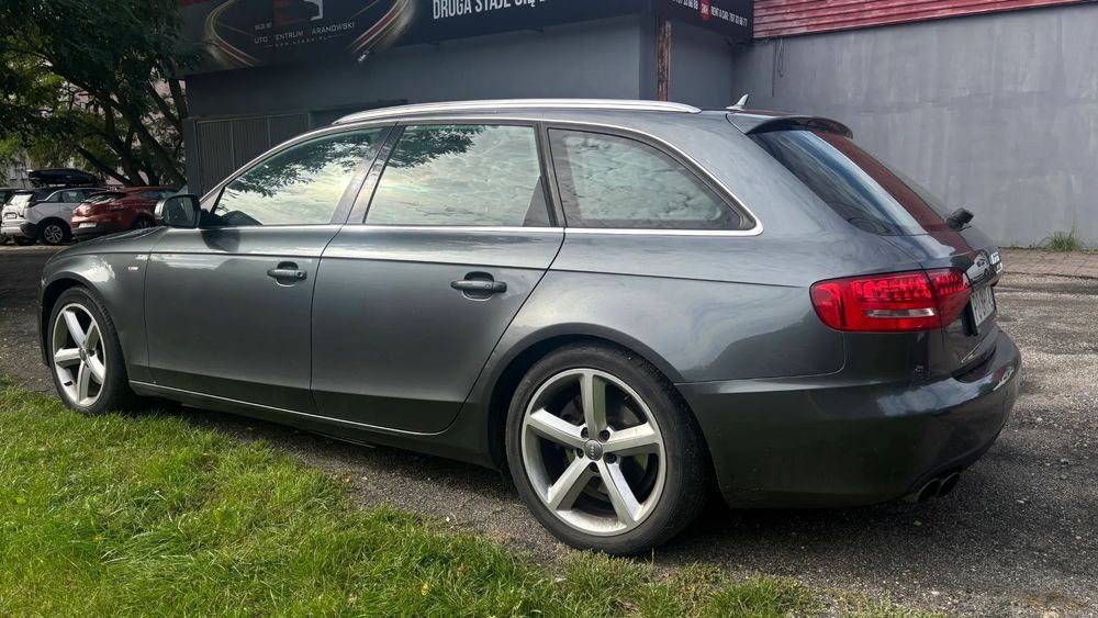 Audi A4 Avant