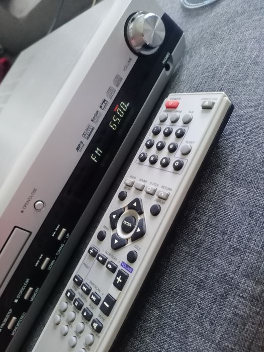 LG電子ジャパン DVHT-L14 DVD5.1chホームシアターシステム DVD5．1chサラウンド・システム “スマートシアターシリーズ” 2