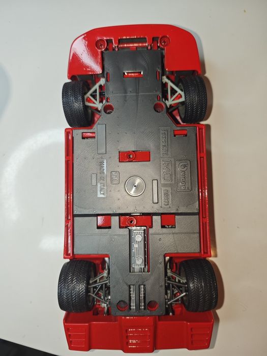 Bburago 1/18 Ferrari F40
