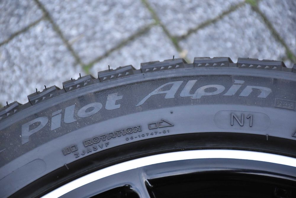 Kola zimowe OEM PORSCHE Panamera 970 Oryginal 19''  Michelin NO