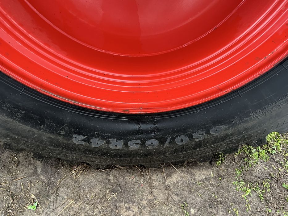 Opony  przemysłowe Nokian 650/65r42 i 540/65r30 TRI 2 komplet