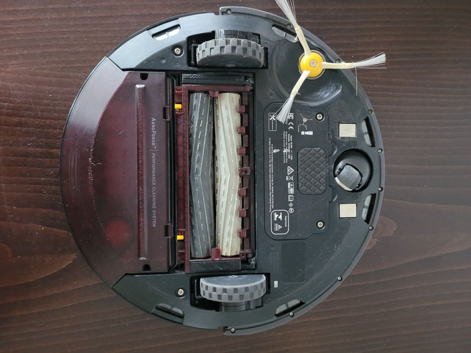 iRobot Roomba 805