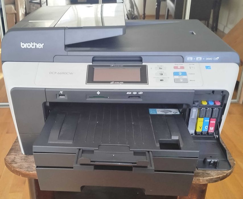 Drukarka atramentowa,kopiarka, skaner A3 (kolor) Brother DCP 6690CW