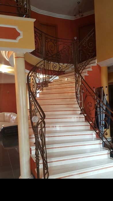 Somos uma empresa de remoção construção