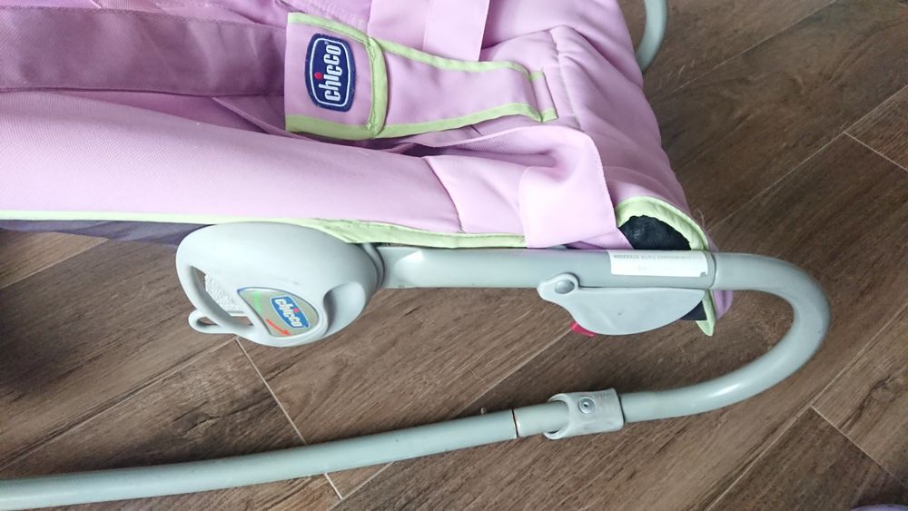 Bujaczek, leżaczek chicco