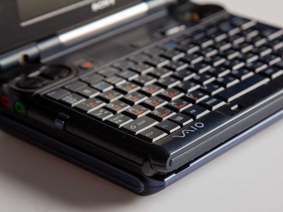 Sony Vaio PCG-U3 - rarytas dla fanów retro komputerów i sprzętu Sony.