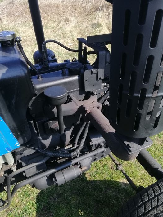 Продам  Трактор, Донг Фенг