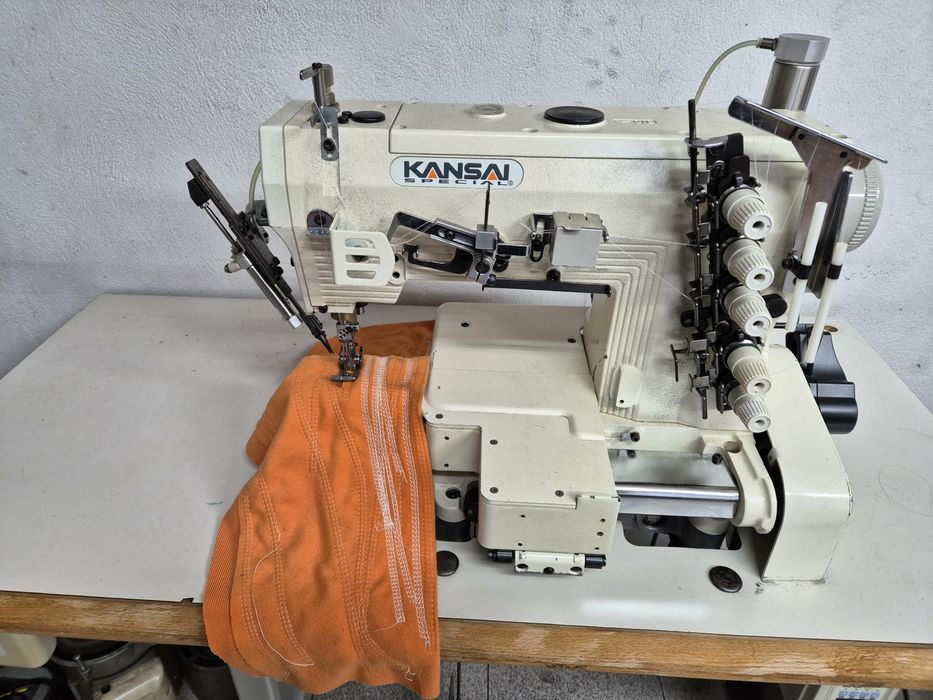 Maquina de Recobriamento cinco fios