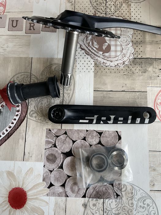 Pedaleiro SRAM APEX 1X11