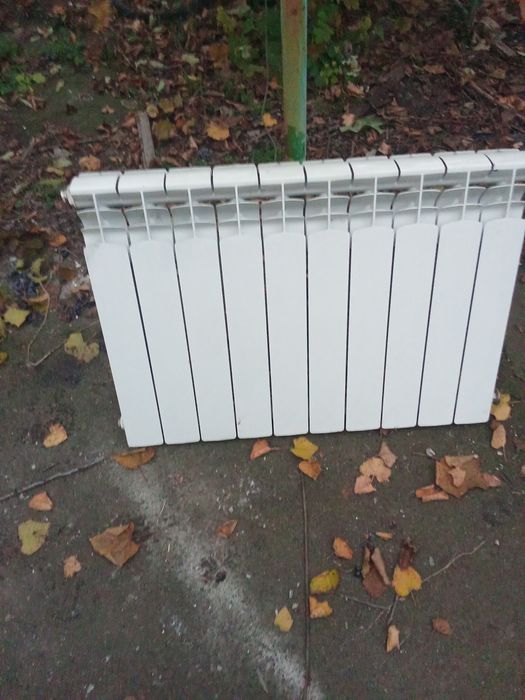 Радіатори опалення біметал 8,10,12 секцій,150гр.секція.