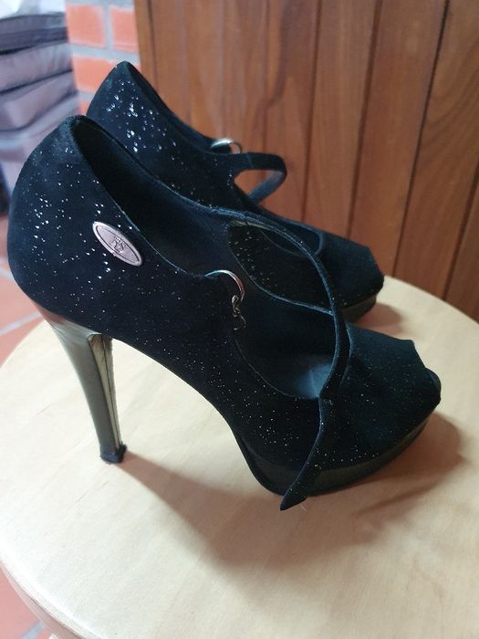 Sapatos e bolsas
